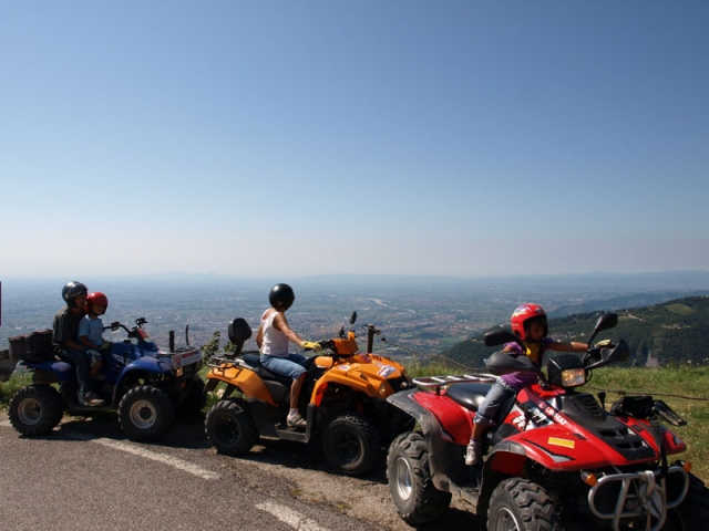 Una pausa sui quad.jpg